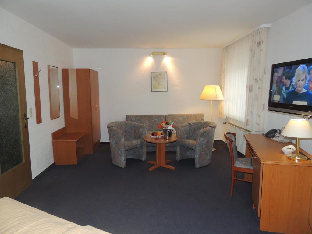 Hotel-Restaurant Zum Roeddenberg Osterode am Harz Bilik gambar
